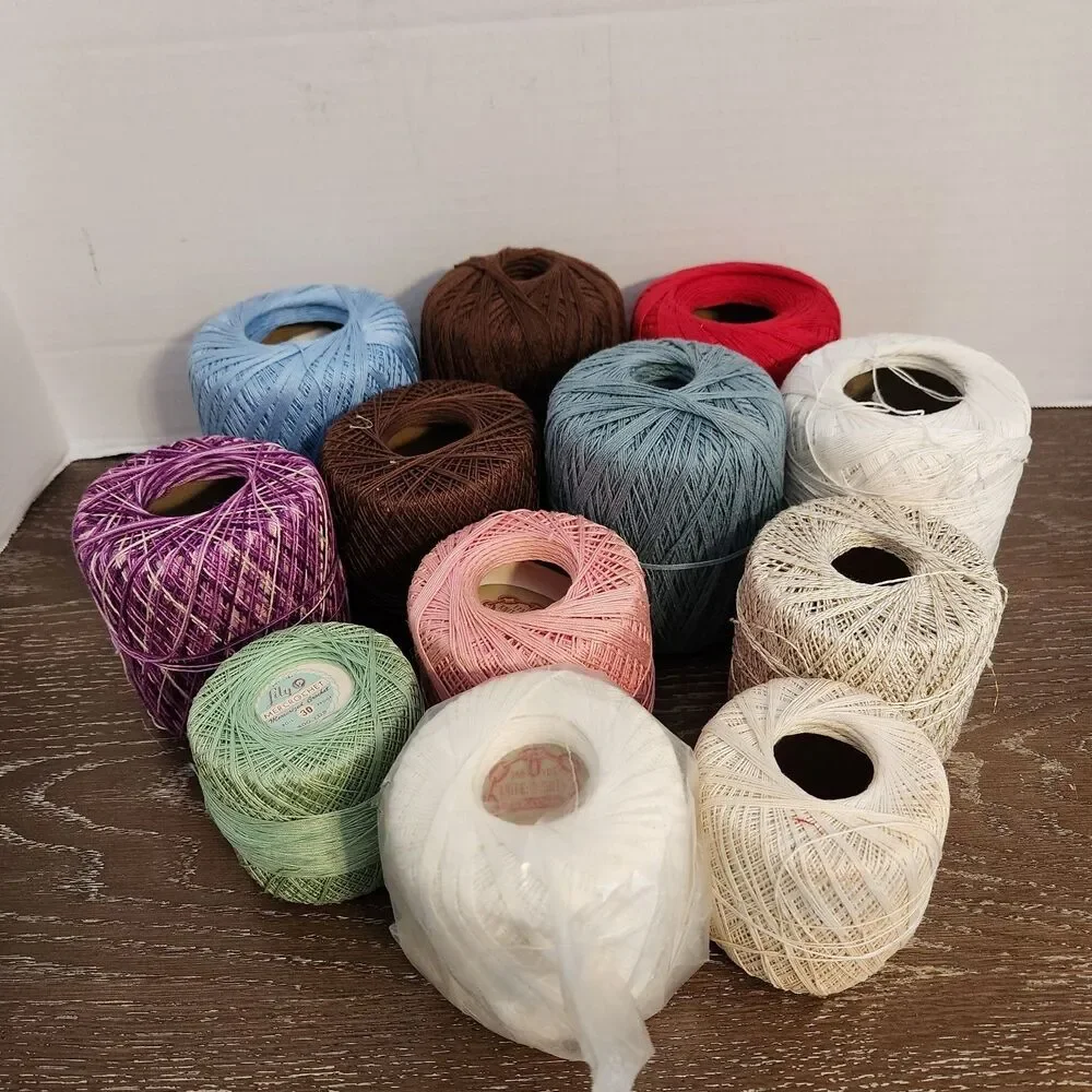 Vintage Mixed of 12 Crochet Thread Remnant Spools by Lily, JP Coats, Etc.